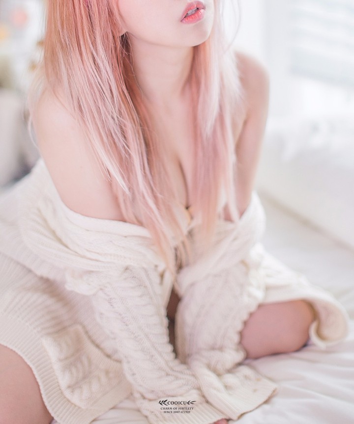  of photochips group .
-
두근두근 .
@wwwxwwwx
-...