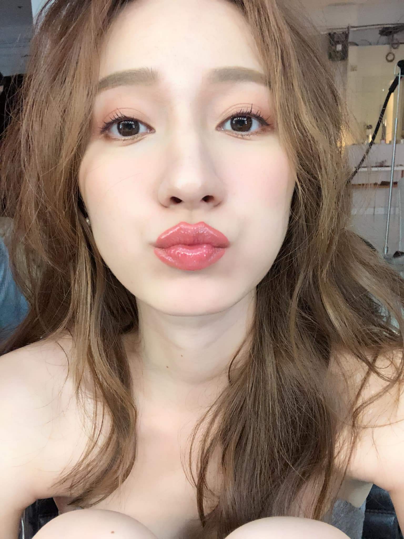  Jaline 葉羿君1 小時前 · 公開 · 在手機...