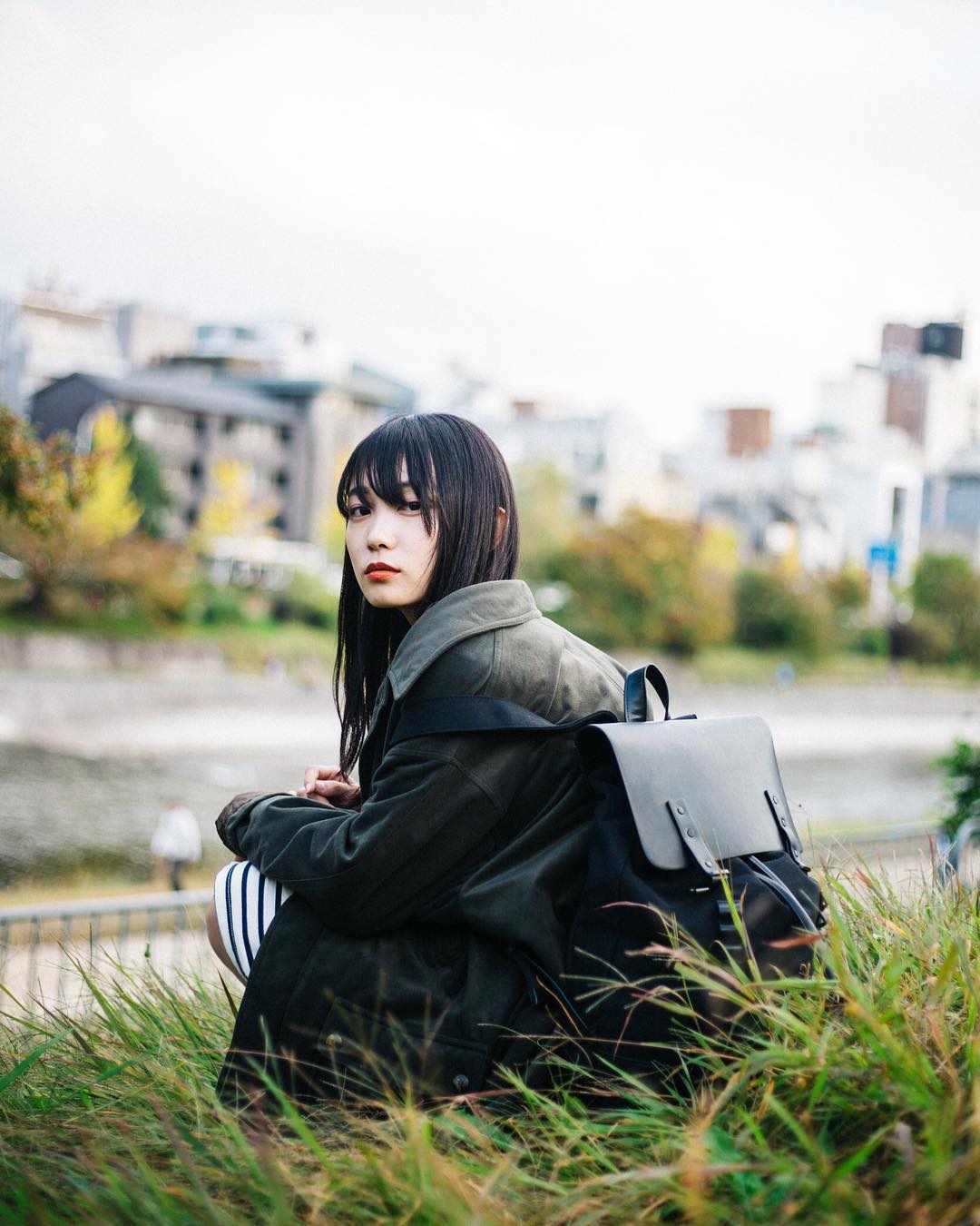  .
.
どこに行くのも一緒だよ。
.
.
高2から使い続けてたリュックをそろそろ買い替えたい…
と思っているところに、ガストン・ルーガ(@gastonluga )様から素敵なリュックを頂きました。
.
私のはプローペルのブラックです。シンプルでどんな服にも合うし、荷物の多い大学の講義にも使いやすくてこれから重宝しそうです