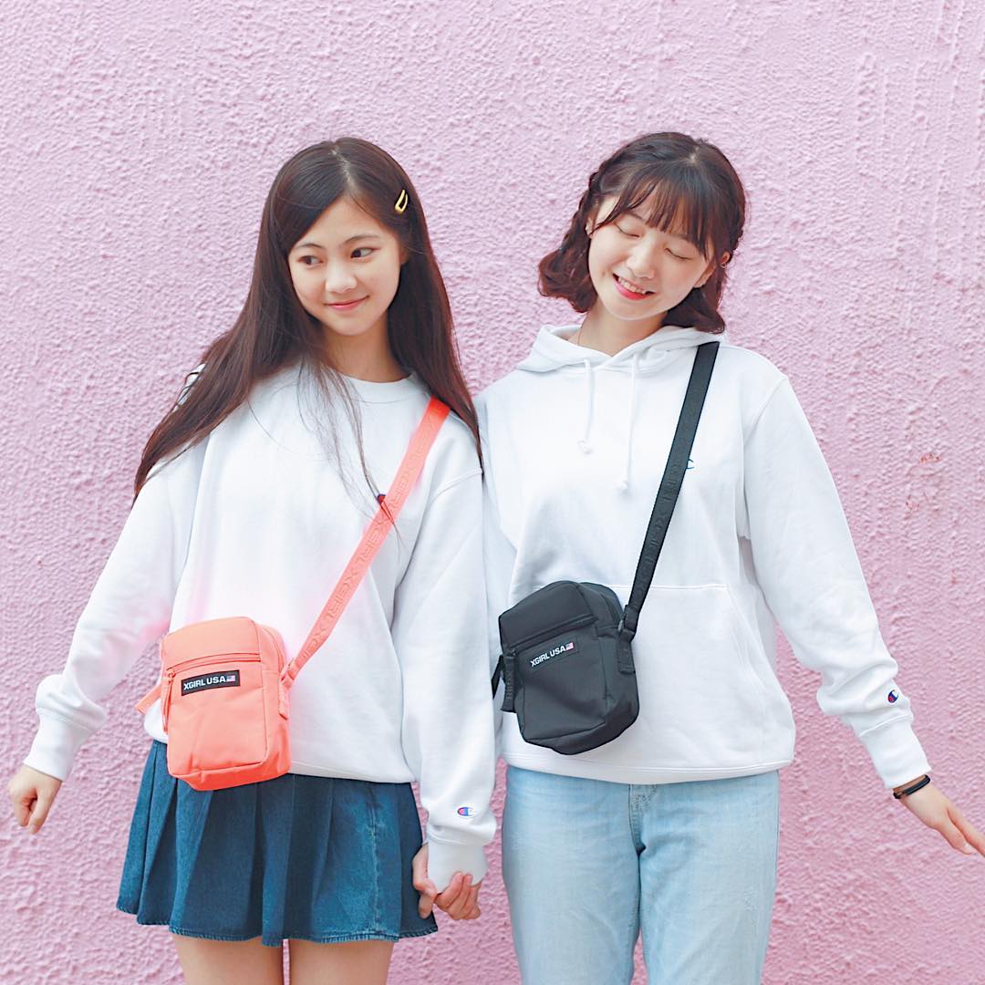  「日牌 X-GIRL SIDE BAG $169
