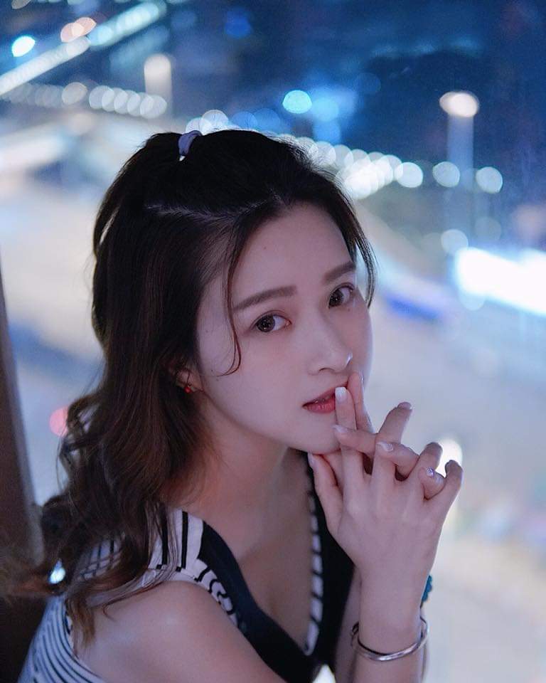  Reneebobo Li 李蔓瑩嘿 別忘了 明天還要�...