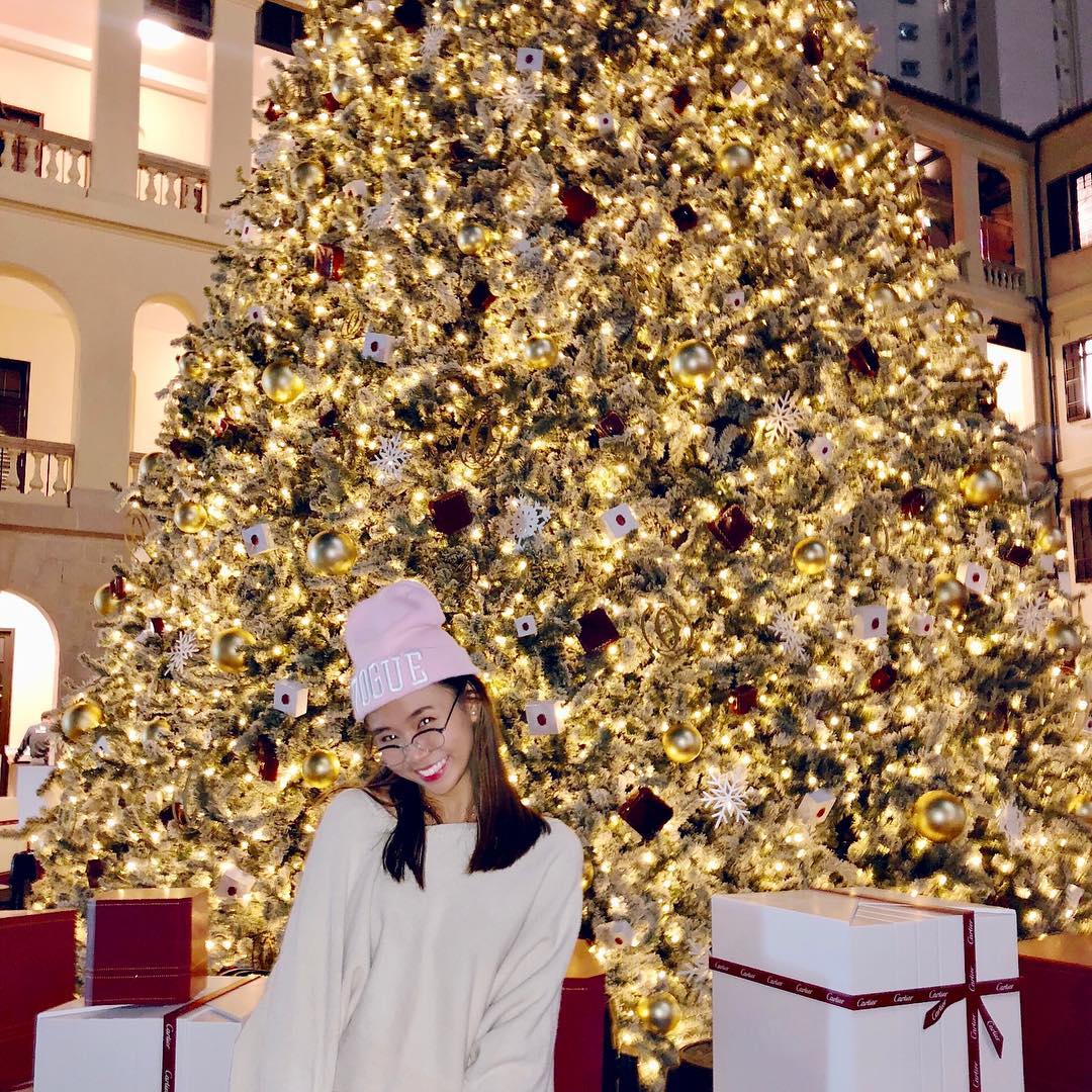  .
Smell of Christmas 