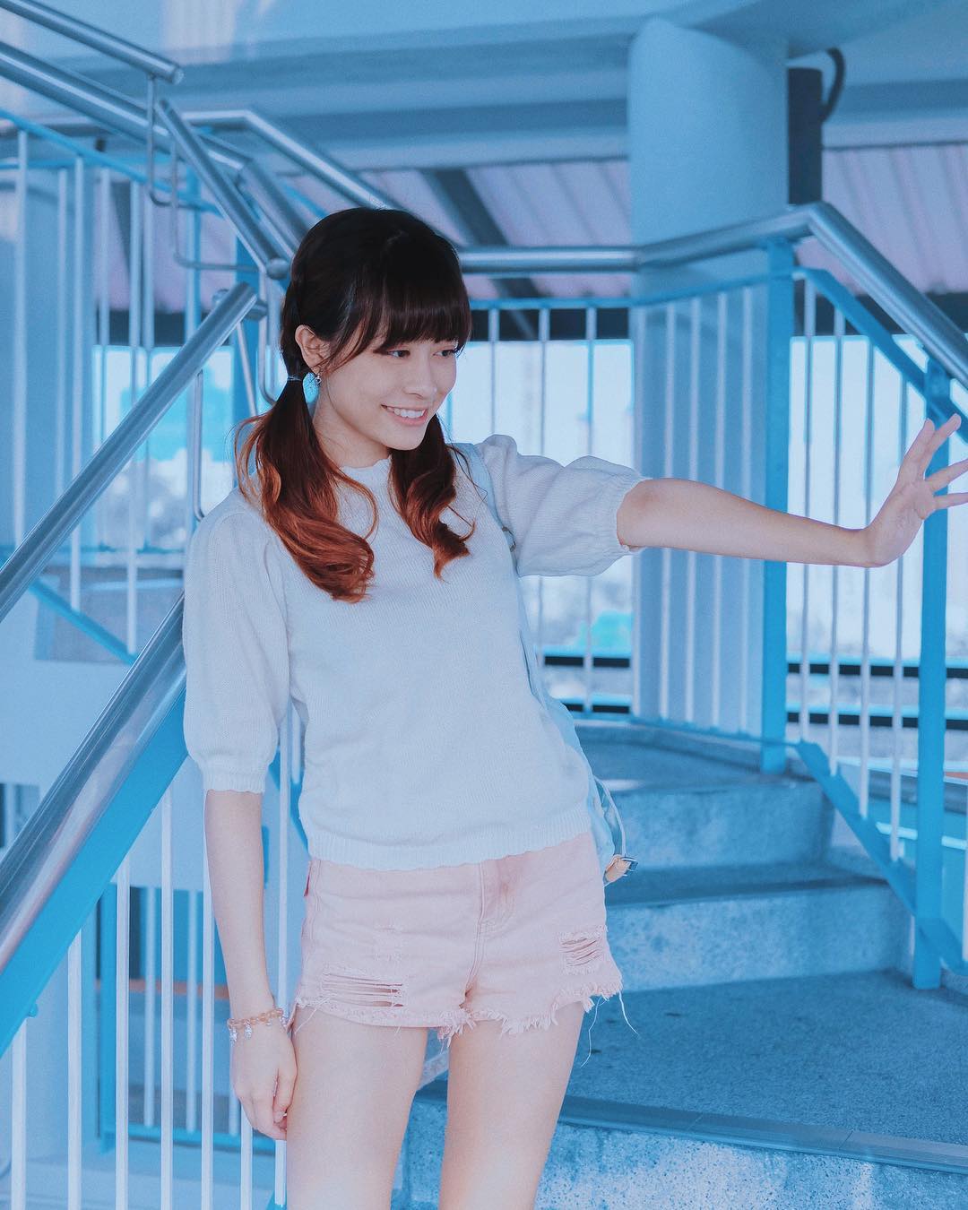  END GAME #19pose