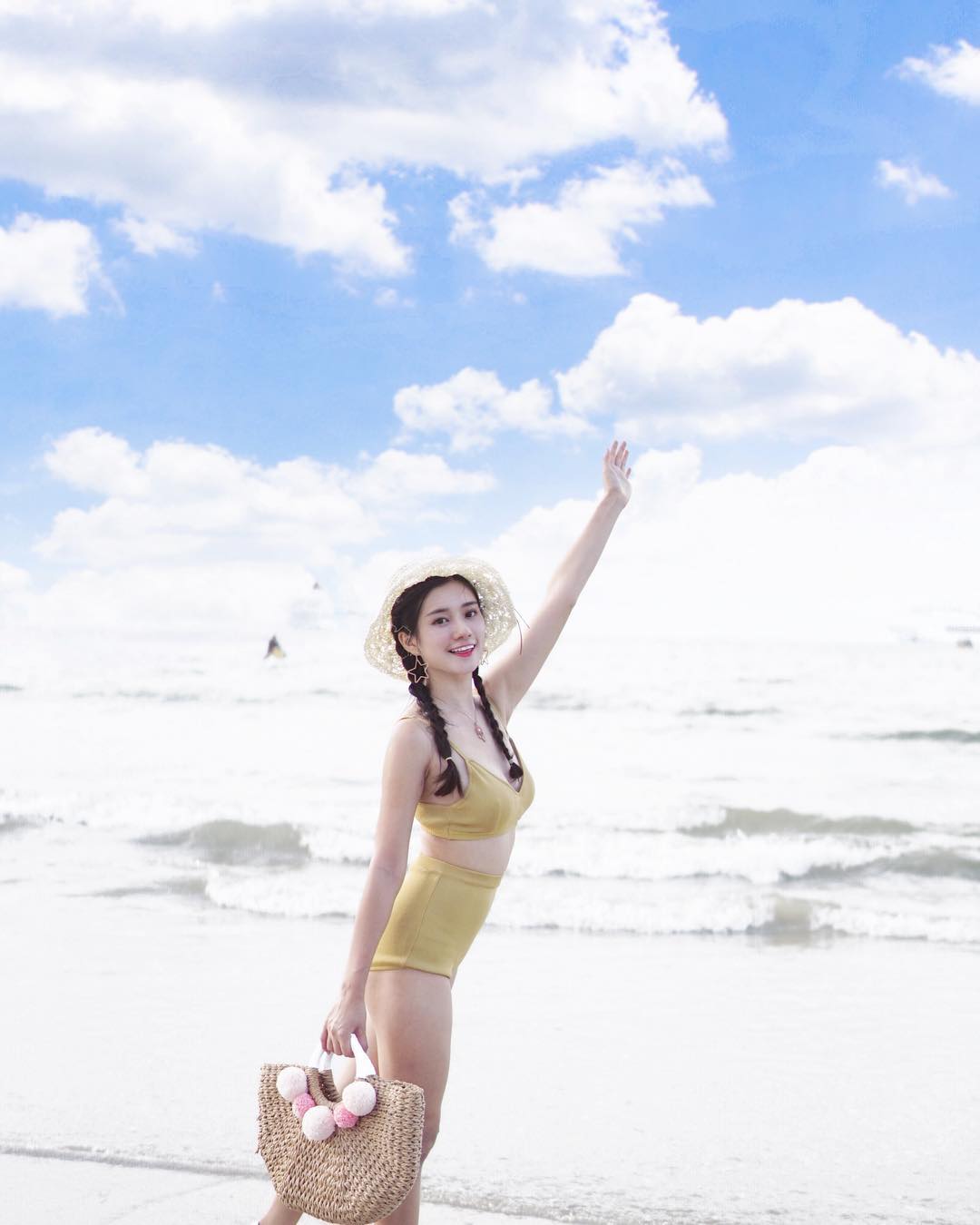  我爱夏天☀️ 蓝天白云☁️
·
趁着Fin...