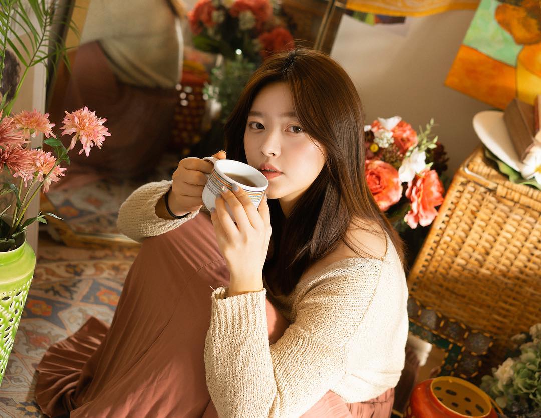  따뜻한 겨울 스냅 ☕️
> 문의는DM주세용
____
#화보촬영 #월요일  #모델 #색감 #감성사진  #인물촬영 #배우프로필 #앨범자켓 #일상스냅 #인물사진 #스냅스타그램  #배우지망생 #포토존 #프로필사진  #스냅촬영  #감성사진 #감성스타그램 #풍경사진  #개인화보  #새벽감성 #겨울스냅 #출근길 #소니이미지갤러리 #55mmf18za