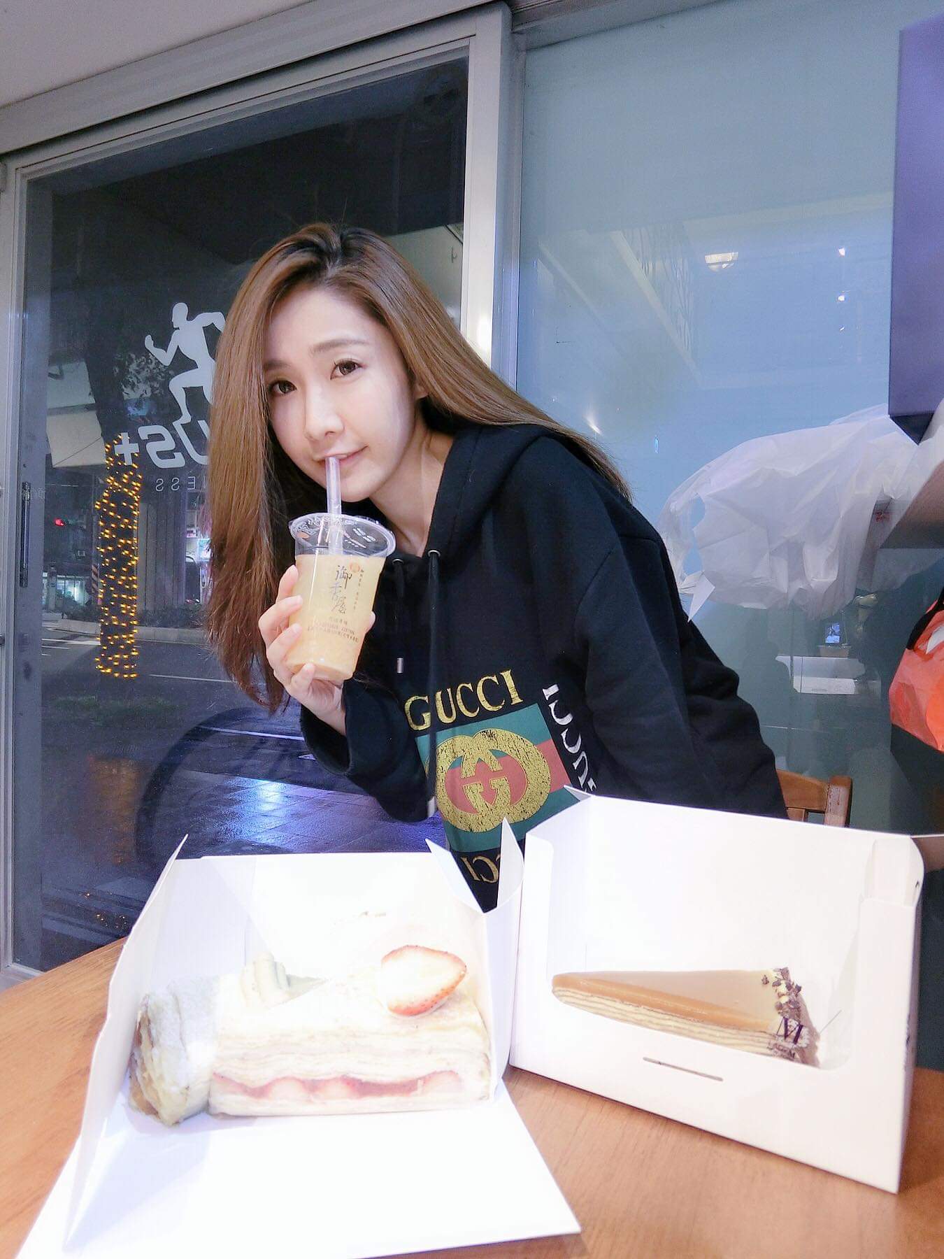  Irene 小頭超好喝葡萄柚綠茶配上完美�...