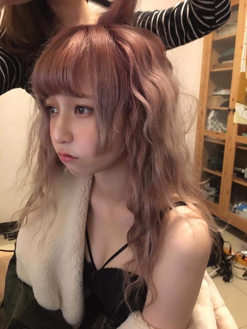  江佑真-本本（Alva）本本的youtube新影�...