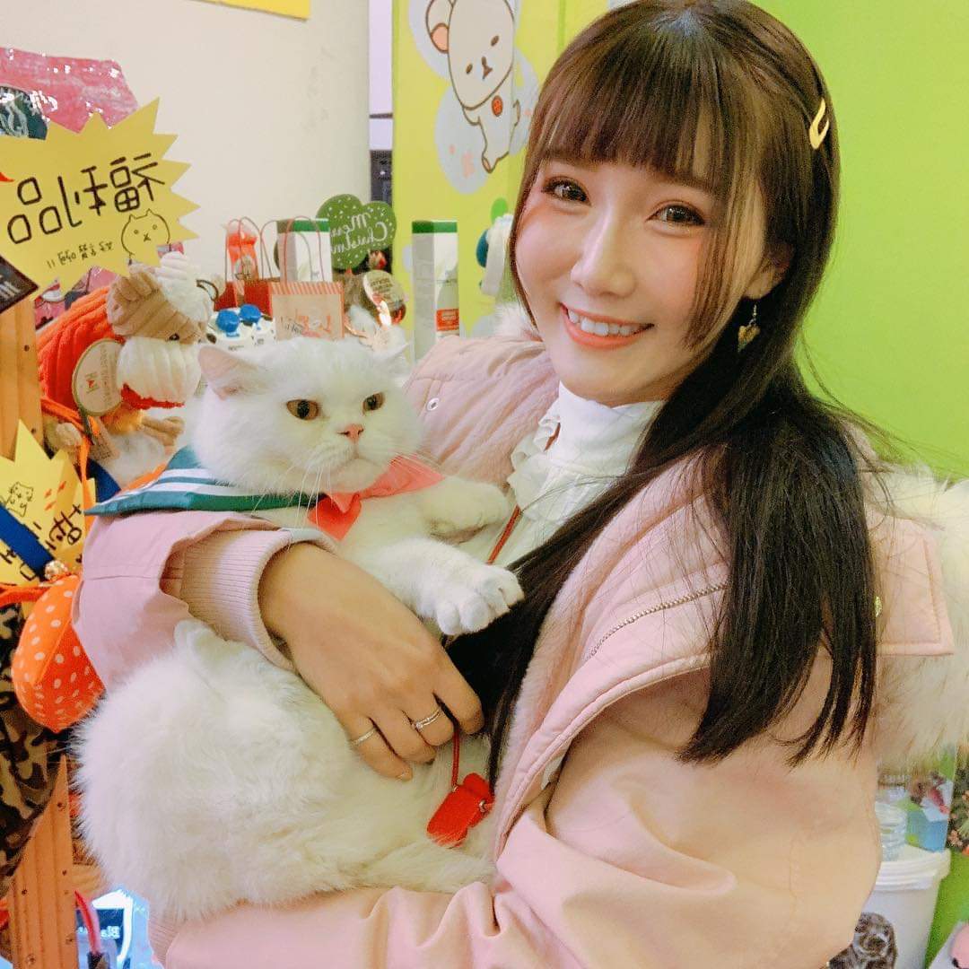  喬喬兒Sylvia1 小時前 · Instagram · 公開 ...
