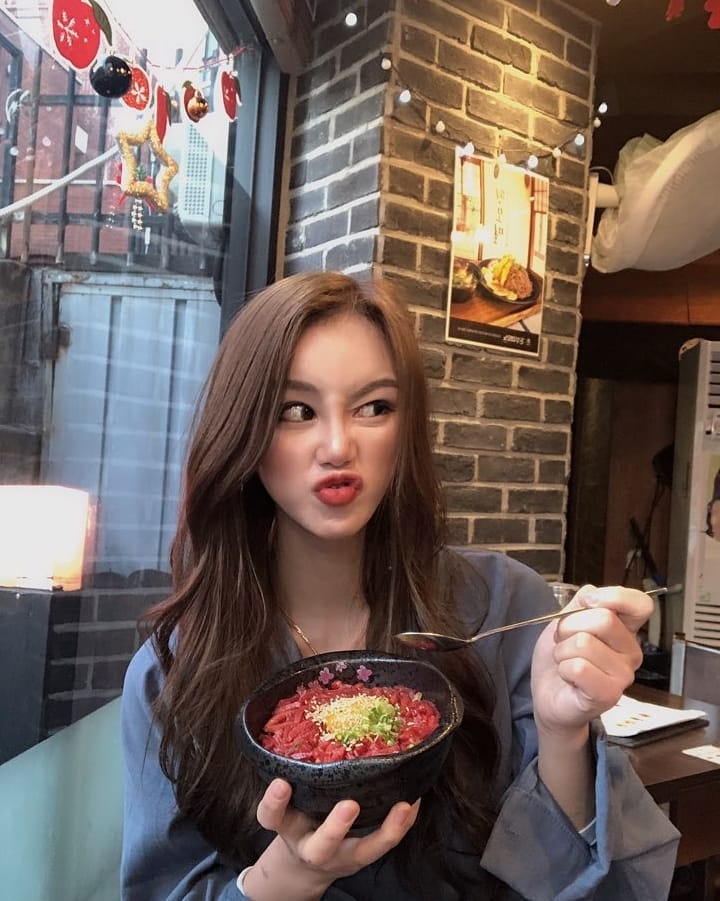  와타시는 언제 다이어트할까~~
다욧트...