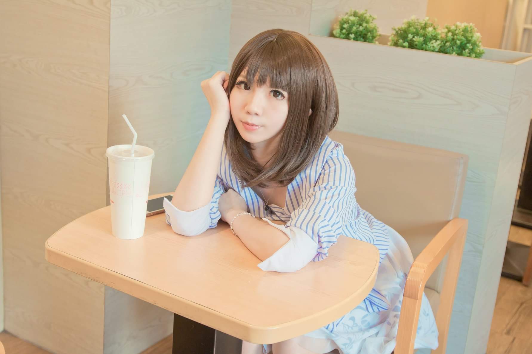  黑綾 - kuroaya cosplayer看到親友們都在煩...