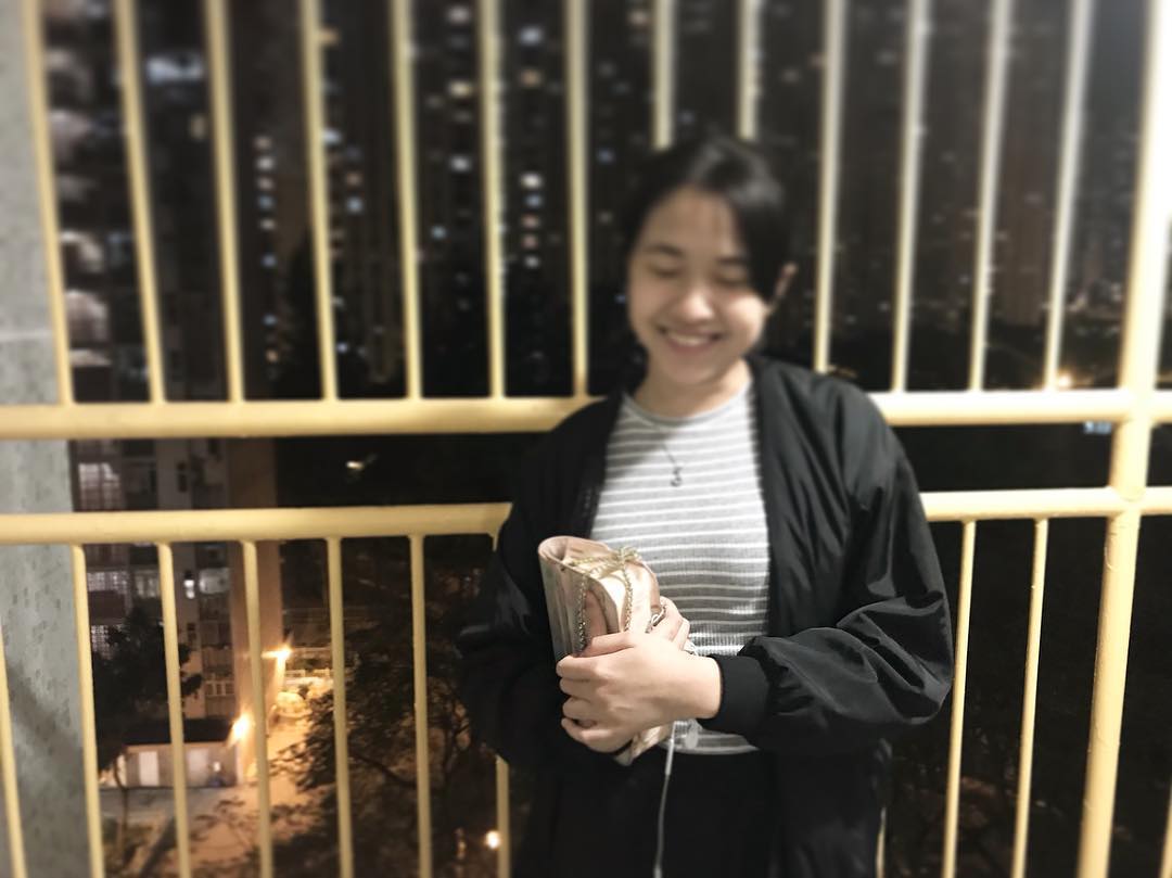  回頭看最初多快樂 記得嗎