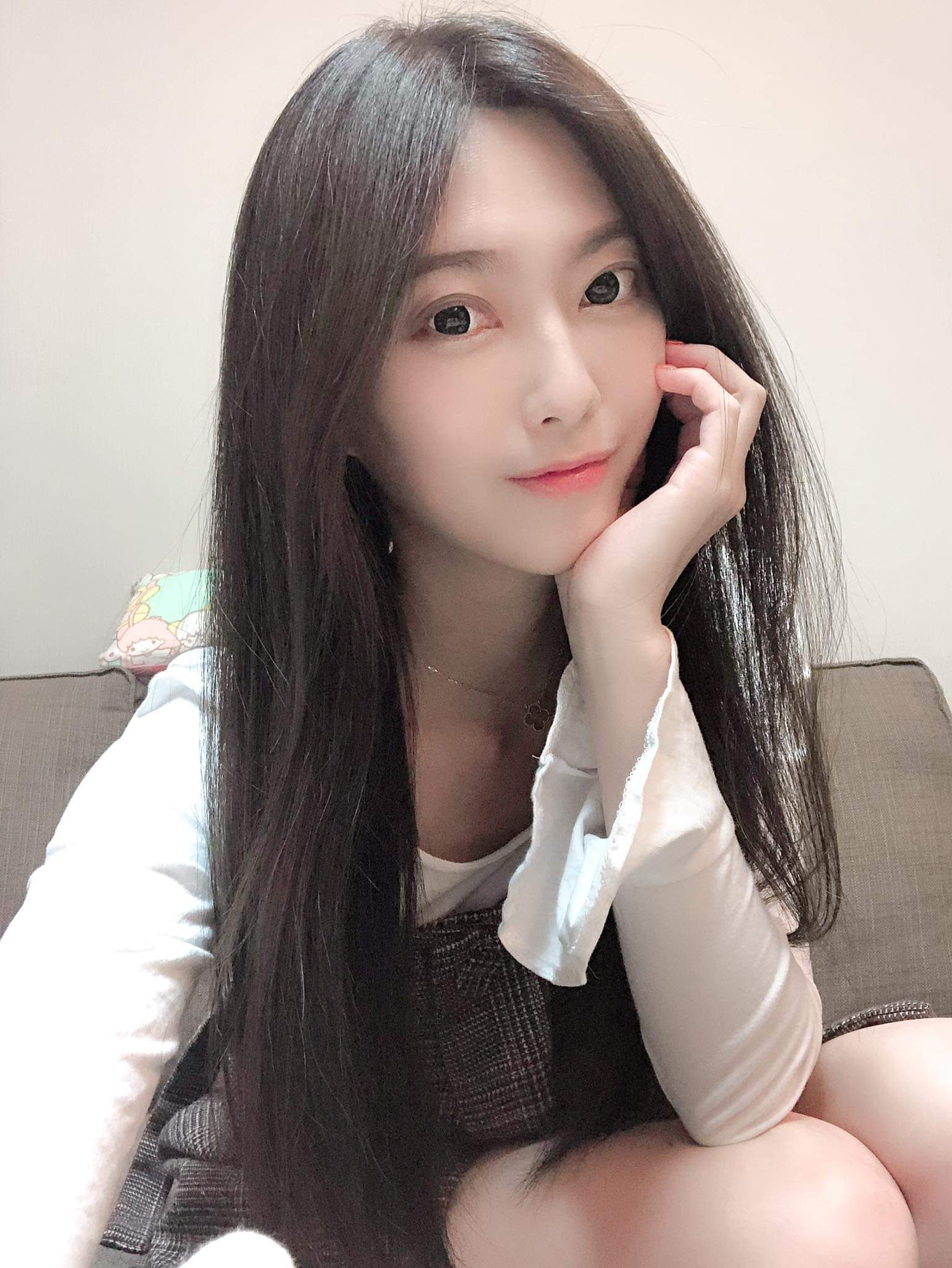  張小壹趕在年前染頭髮～ 整理一下自�...