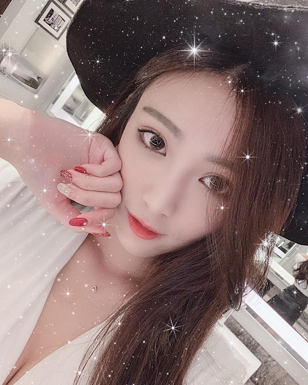  2月的美甲