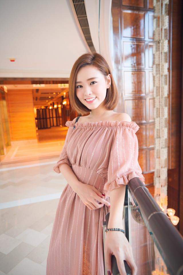  羅彩玲 Vivian Law元宵節快樂