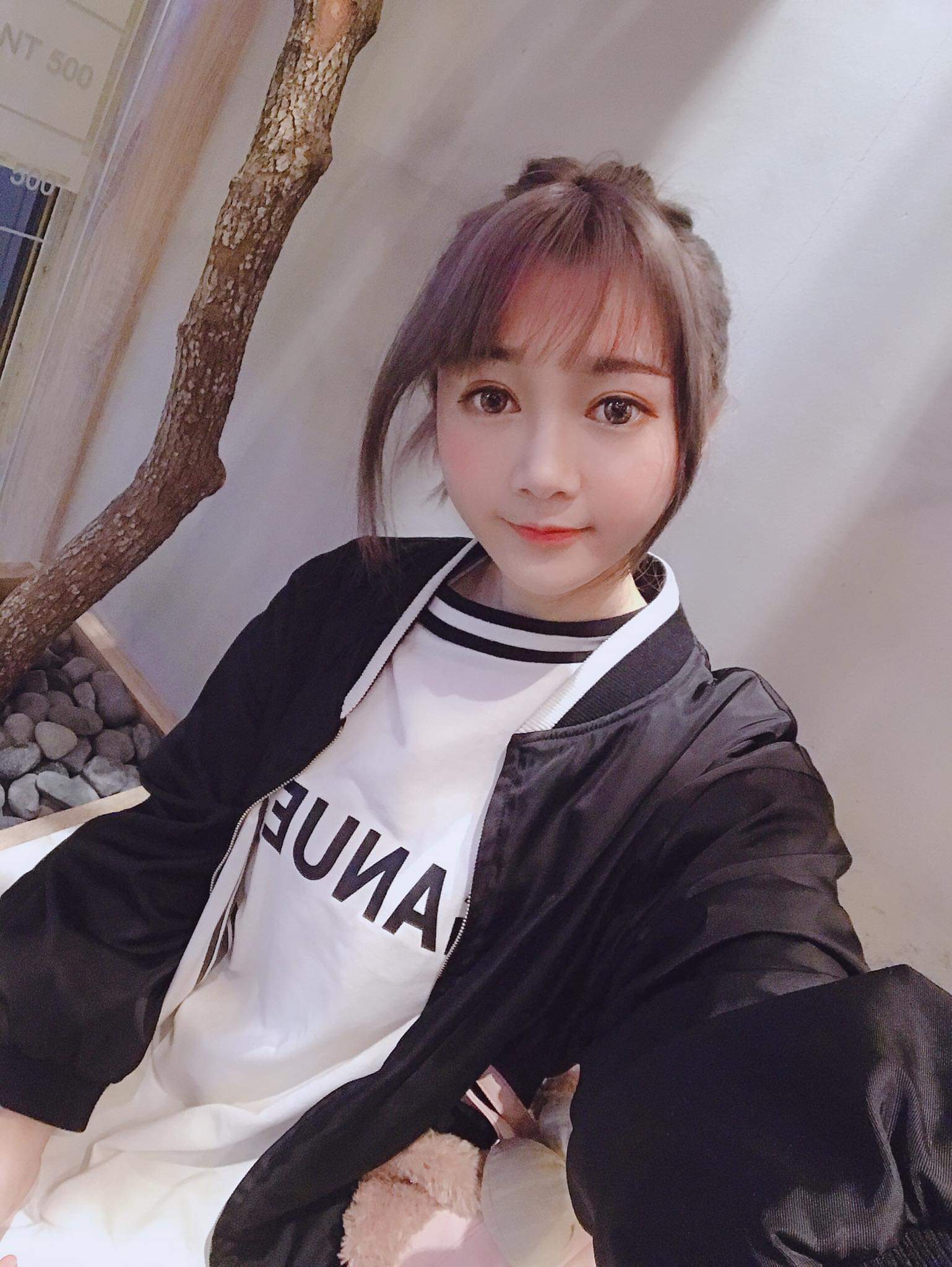  崔甜天 Sweet香港動玩展一結束 帶著疲�...