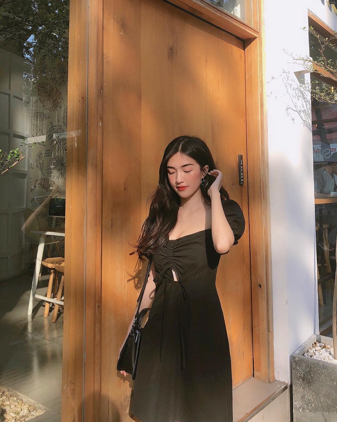  Dù buồn cũng phải dòm coi được nha ♥️♥️♥️ váy xinh quá àaa @sakepoche