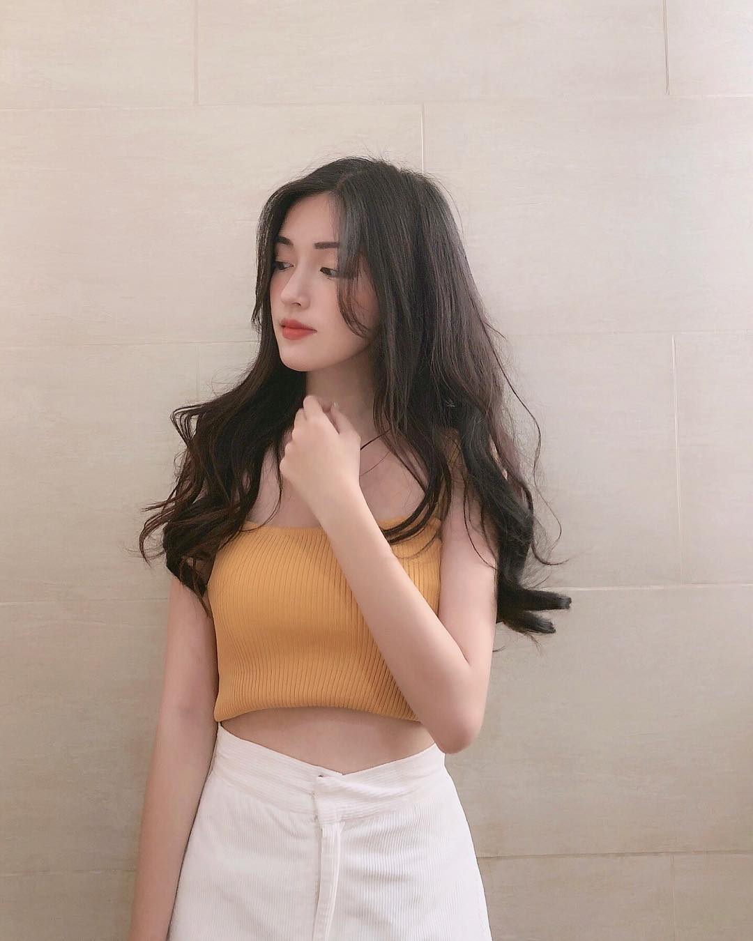  Tiết lộ các chế 1 sự thật là bấy lâu nay giữ được vòng eo vầy là tớ dùng giảm cân #cenly bên @nguyenthilyboss ạ .