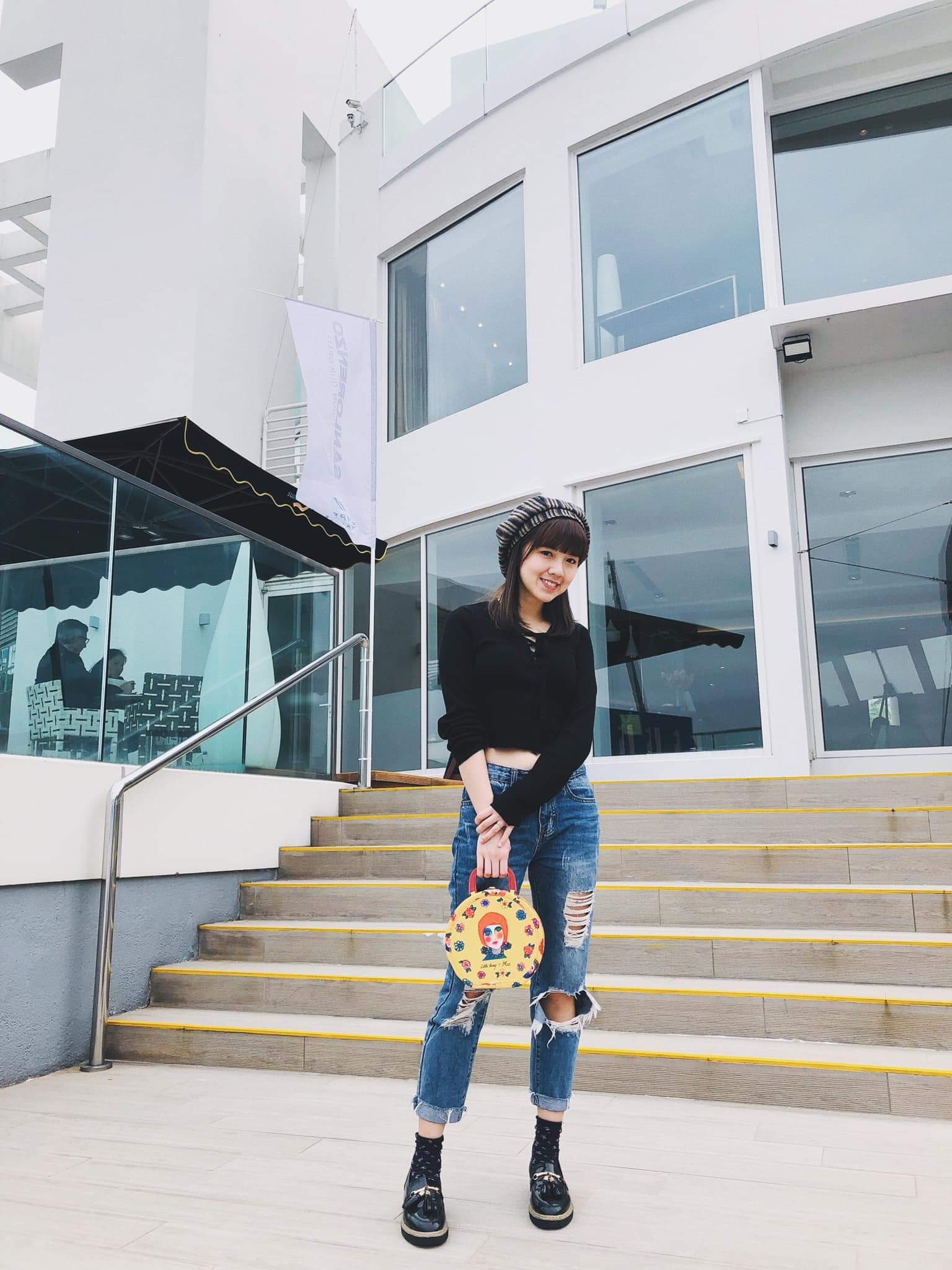  Myrilla Li 李文意 My叔今日戴新帽拎新袋