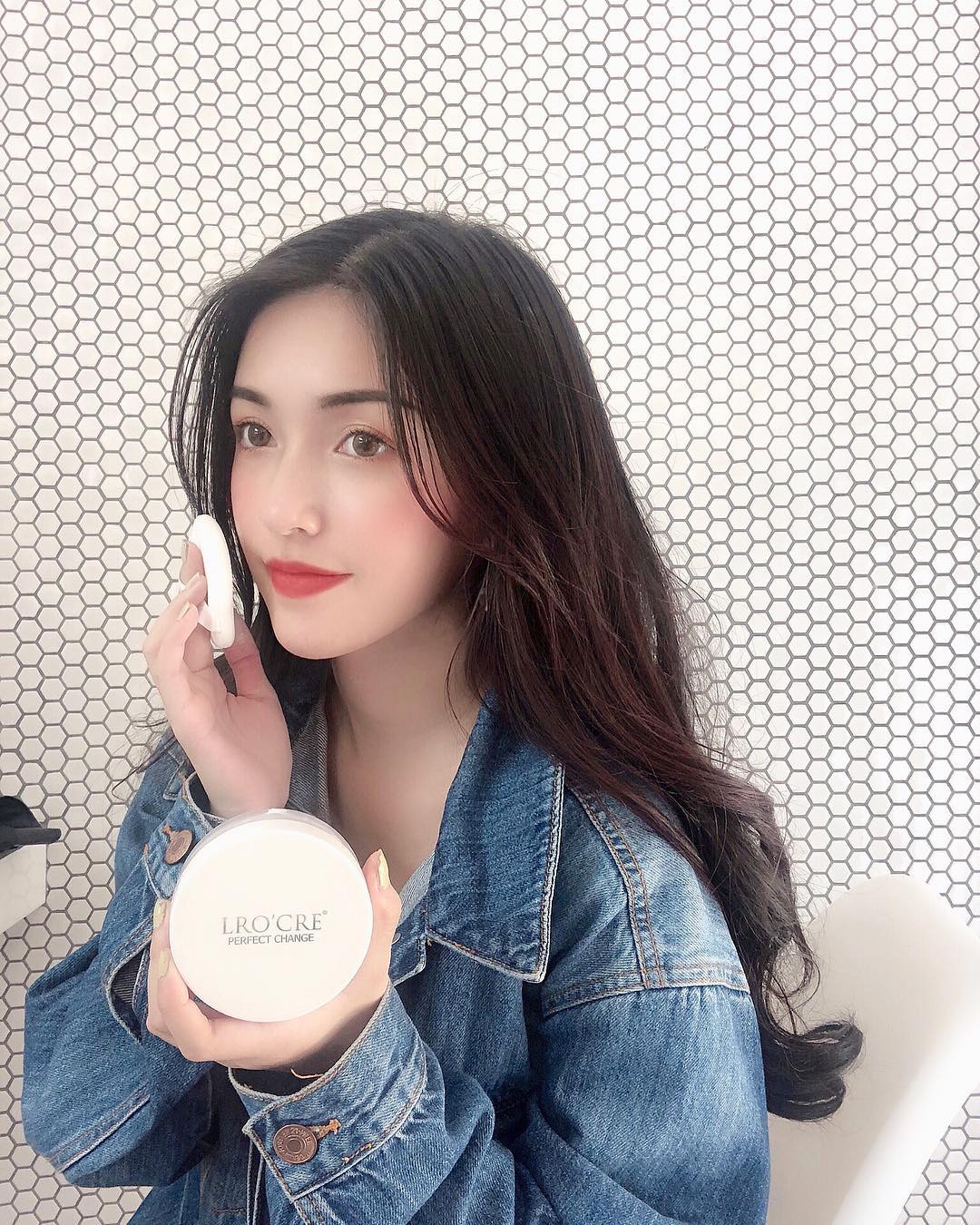  Nói nghe nè, không phải phấn nước mới ...