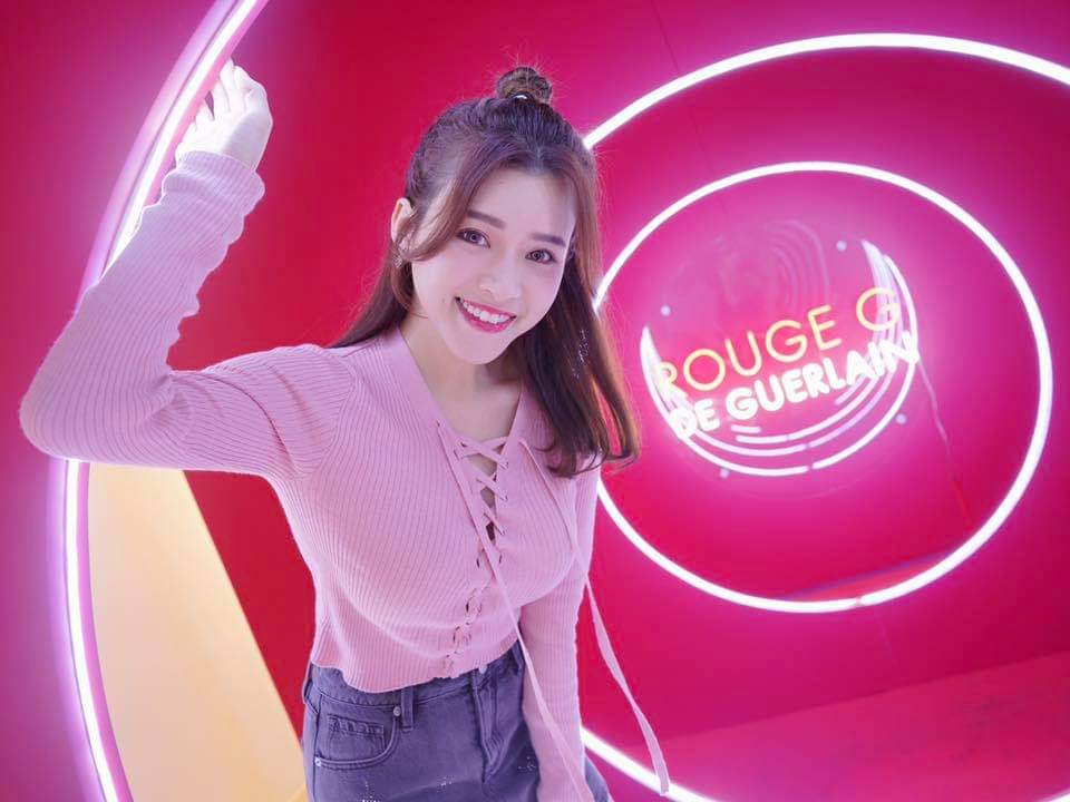  Reneebobo Li 李蔓瑩