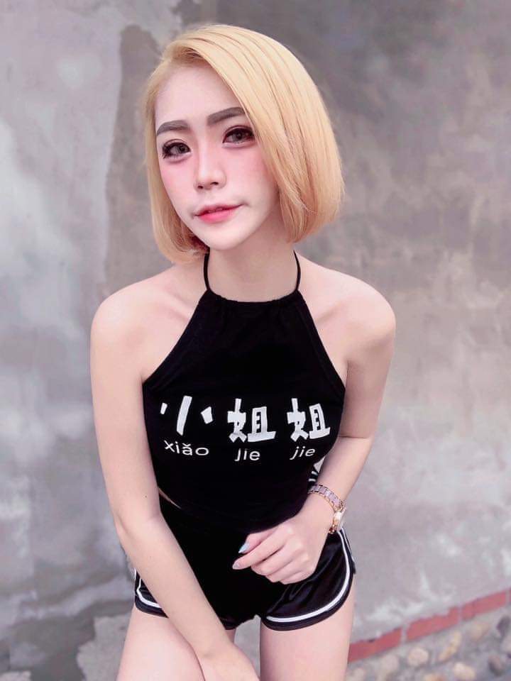  Fb網路美女集散地小姐姐找小哥哥＃刑...