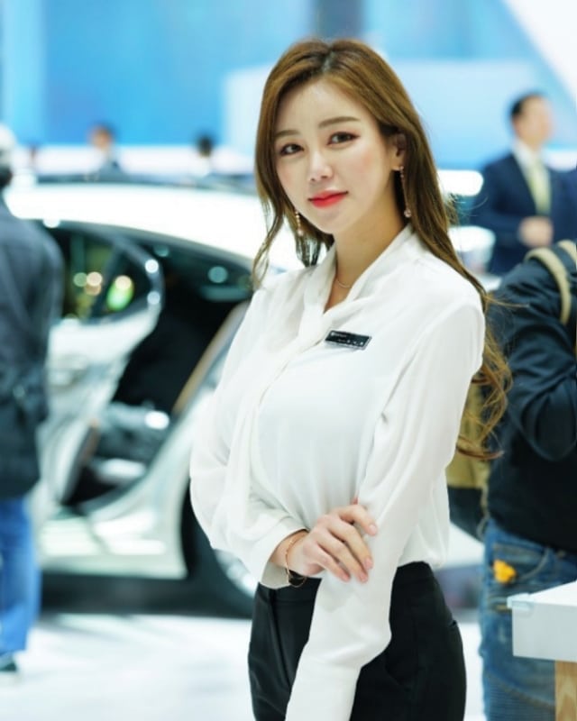  나 아무래도 왼팔이 아픈가바
#렉서스...