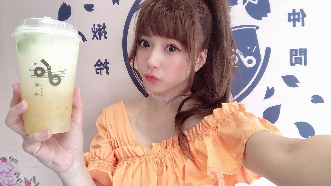  各位各位！明天Joly特調飲品專賣 有一...