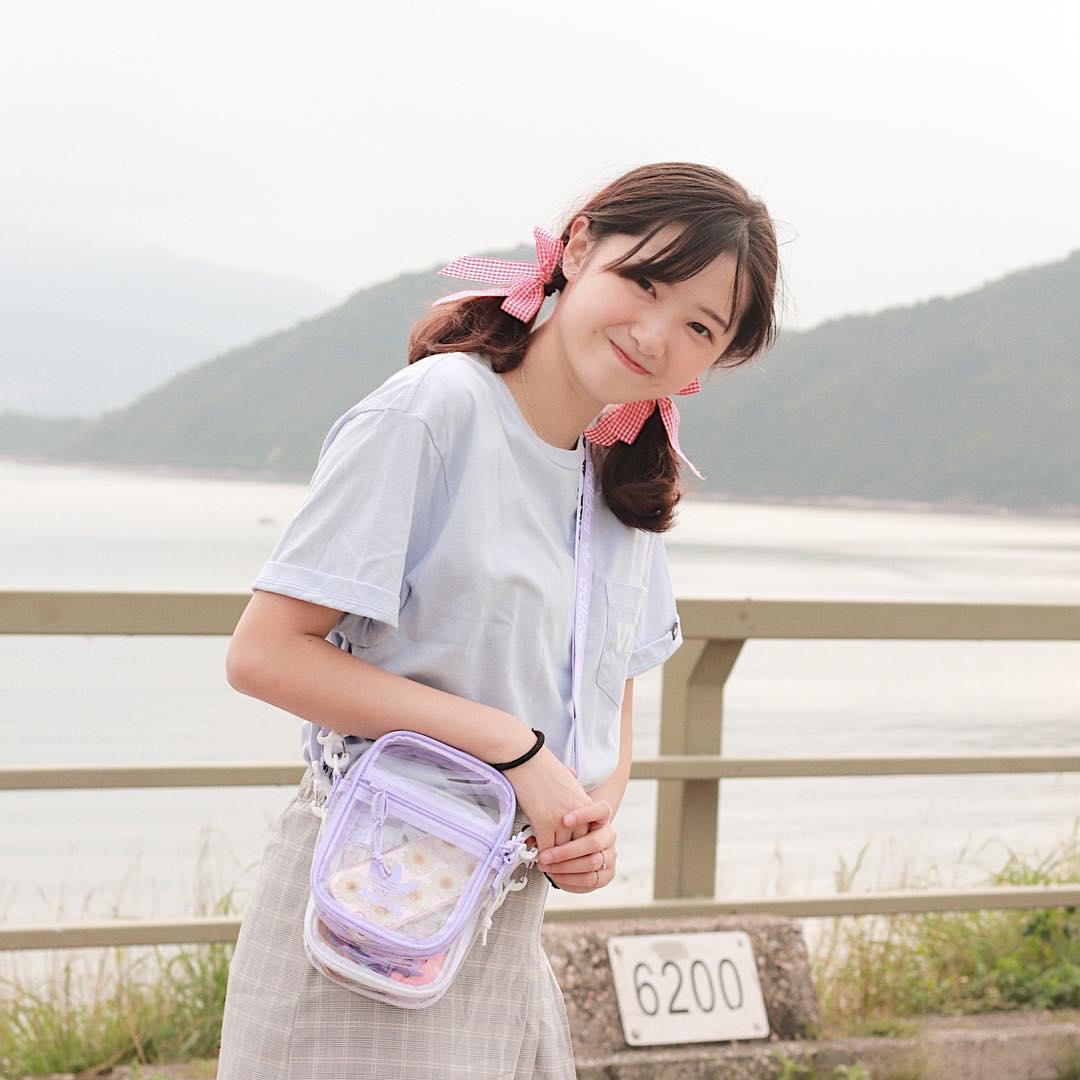 ADIDAS 紫色透明袋仔門市明天上架٩̋(�...