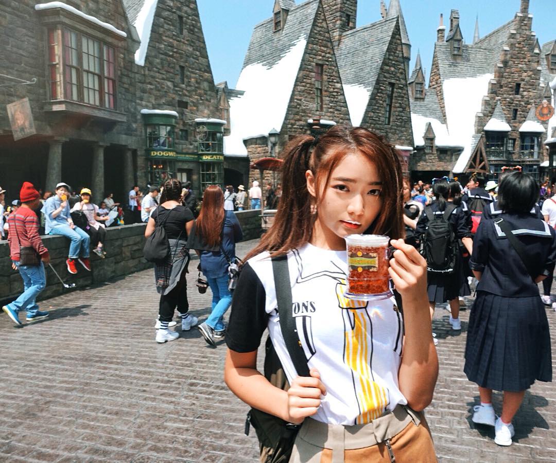 In the world of magic