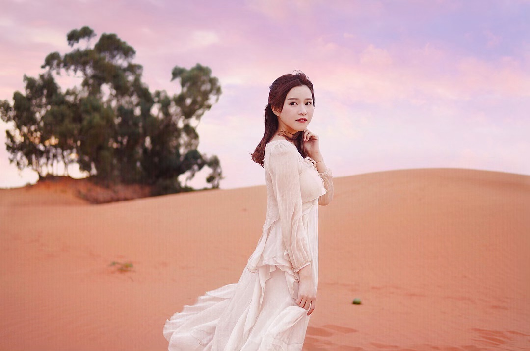  #perrysandhills 
對於紅色沙丘❤️
除了拍照我是靜止裝美之外
其餘時間我都是一仆一碌..