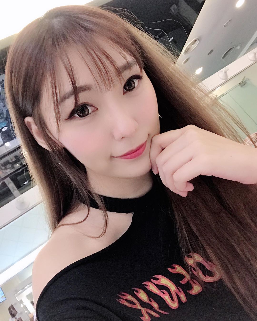  其實我一直很羨慕一些女生沒化妝也可以氣色非常好❤️
所以開始在注重保養了