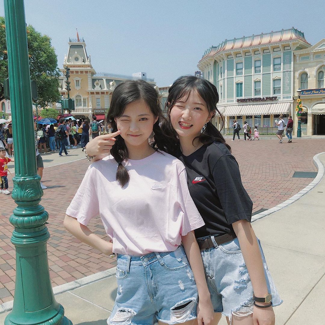  係你地訓教之前.....
補返張NIKE上身圖�...