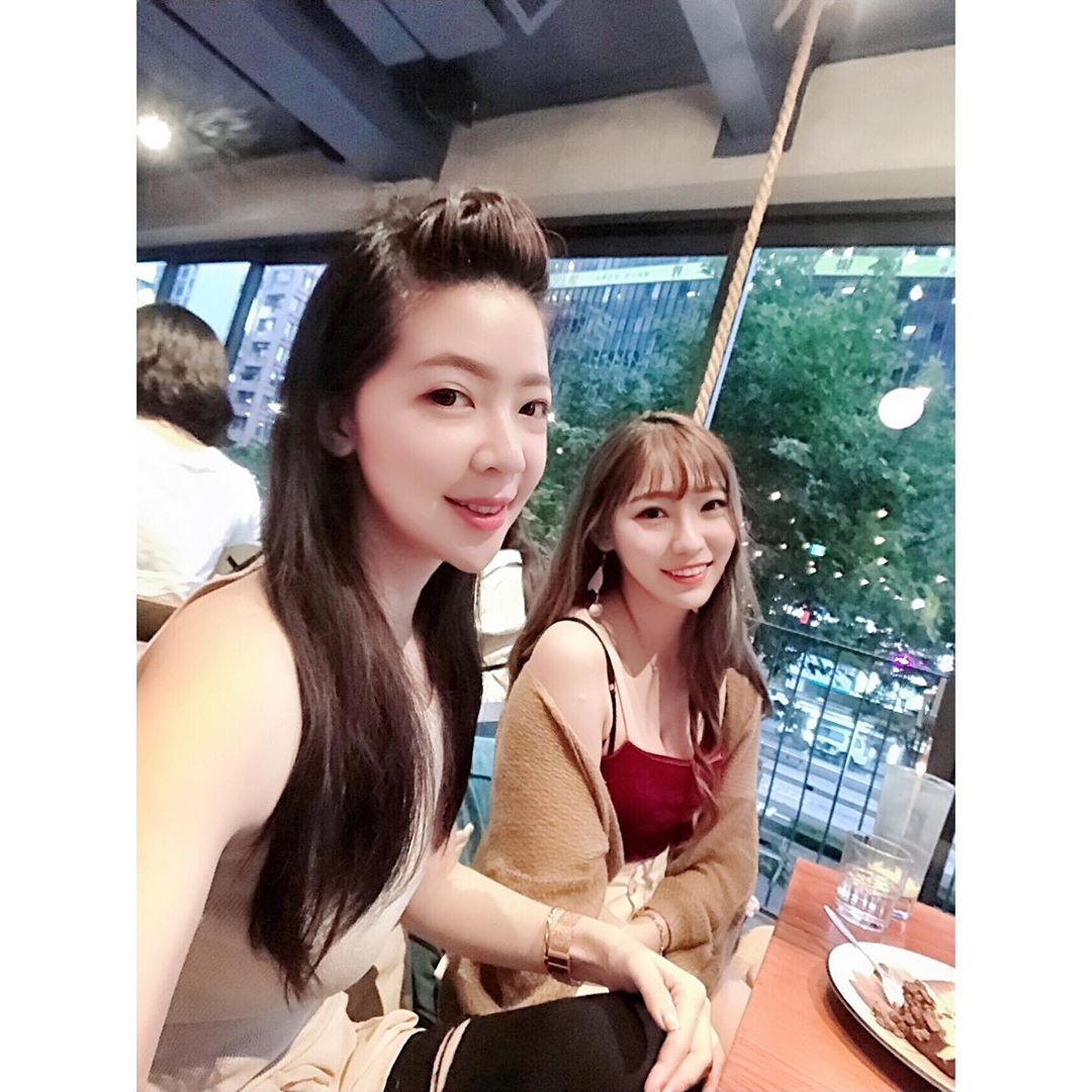  補昨天）下午茶☕️
寶貝寧真的很棒❤️
懂得享受生活，也是個很聰明有想法的人