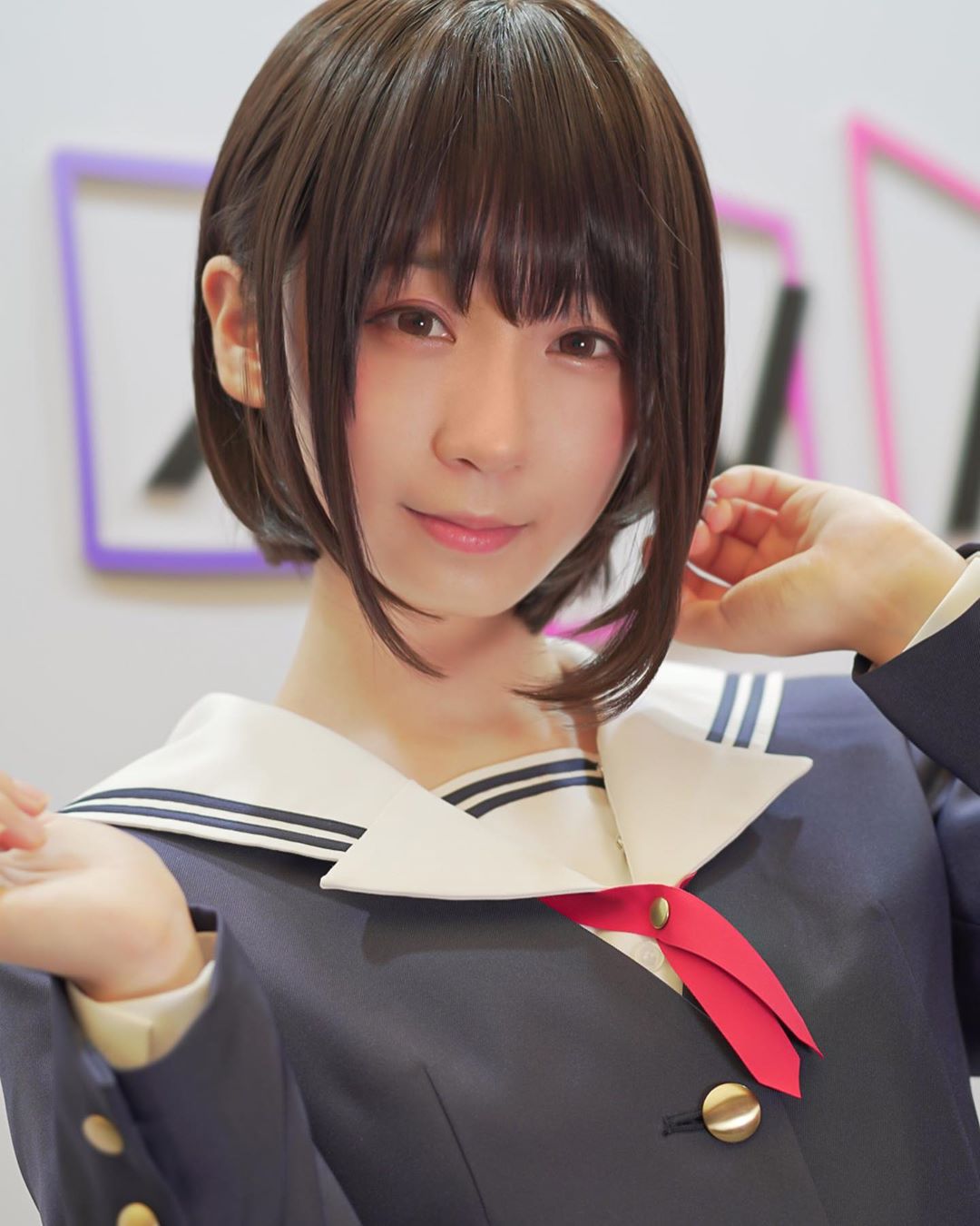  上海WFのアニプレックスブースで加藤恵公式コスプレをさせて頂きました！

等身大加藤恵ちゃんと並んで撮影したよ〜〜〜٩(ˊᗜˋ*)و

#冴えない彼女の育てかた 
#伊織もえ
 #上海WF
#加藤恵