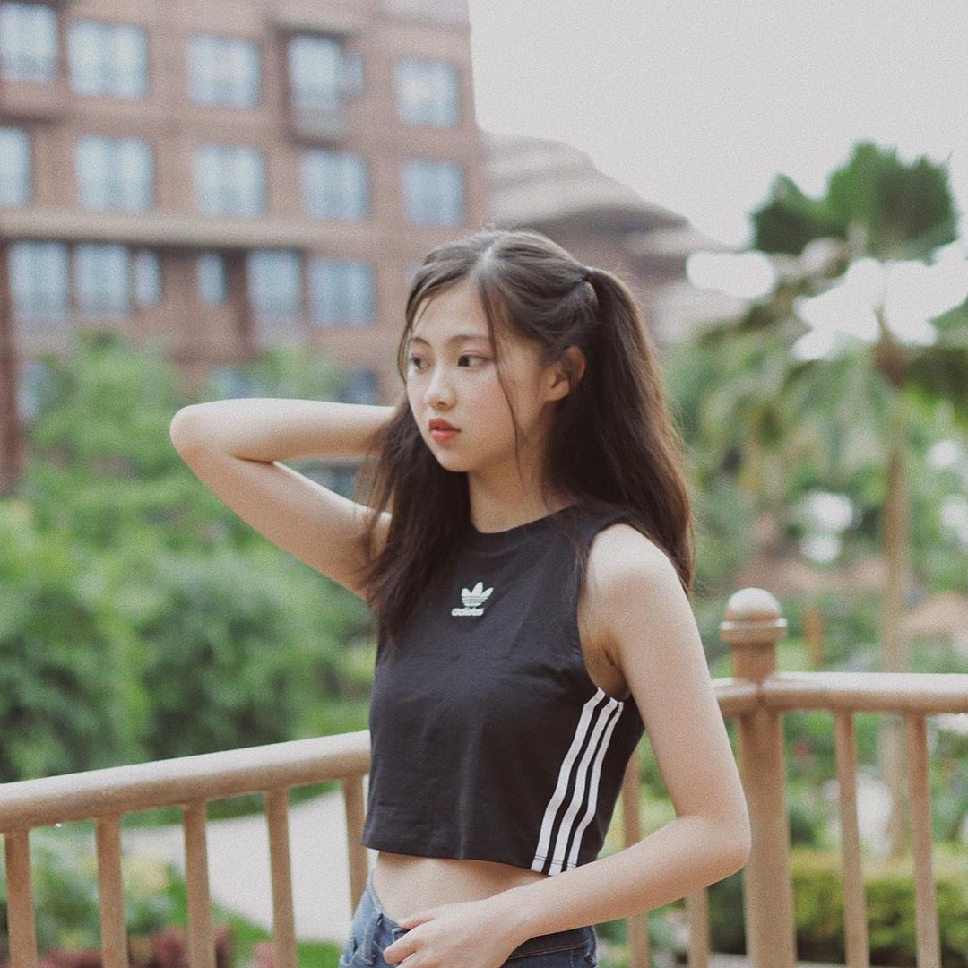  「ADIDAS 3 STRIPES TANK 