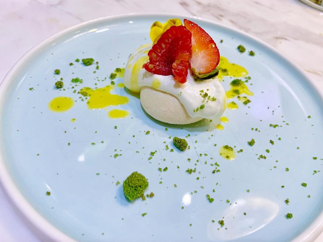  位於尖沙咀的La Mer Restaurant & Lounge主打新派法式料理❣佢地推出左法式招牌四人晚餐，又系好機會可以約埋一班人聚聚☺️ 